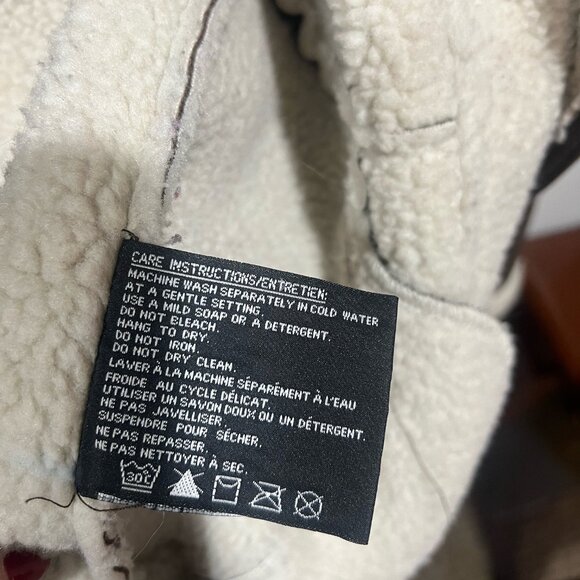 Novelti Faux Sude & Sherpa Jacket - Picture 4 of 5